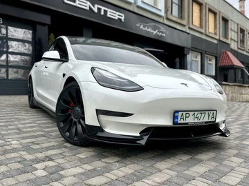 Авто Tesla Model 3 2021 № 8409052