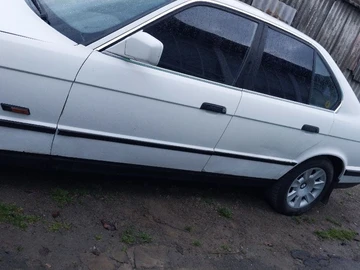 Авто BMW 5 Серия 1991 № 8409073
