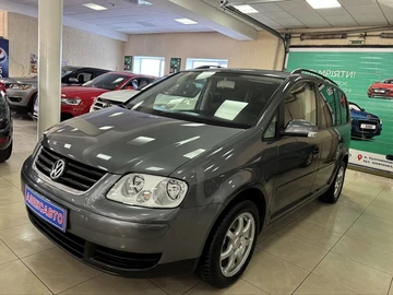 Авто Volkswagen Touran 2006 № 8409079
