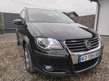 Авто Volkswagen Touran 2009 № 8409085