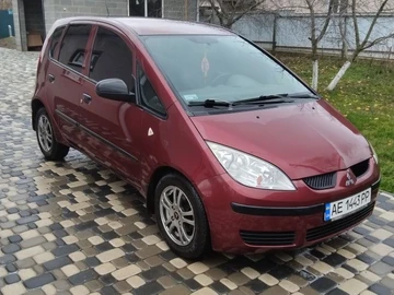 Авто Mitsubishi Colt 2006 № 8409197