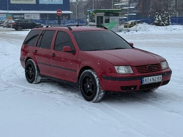 Авто Volkswagen Bora 2001 № 8409352