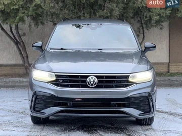 Авто Volkswagen Tiguan 2021 № 8409396