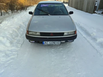 Авто Mitsubishi Lancer 1992 № 8409406