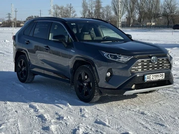 Авто Toyota Rav 4 2020 № 8409424