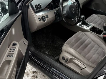 Авто Volkswagen Passat Variant 2010 № 8409443
