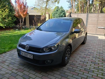 Авто Volkswagen Golf 2013 № 8409448