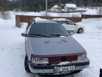 Авто Volkswagen Passat Cc 1993 № 8409454