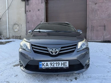 Авто Toyota Avensis 2012 № 8409545