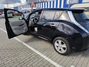 Авто Nissan Leaf 2012 № 8409589