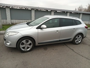 Авто Renault Megane 2012 № 8409706