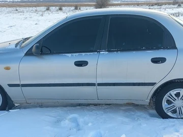 Авто ЗАЗ Lanos 2002 № 8410434