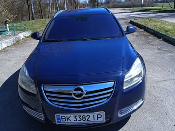 Авто Opel Insignia 2012 № 8410462