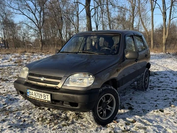 Авто Chevrolet Niva 2006 № 8410619