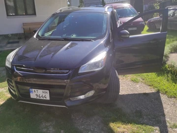 Авто Ford Escape 2014 № 8410672