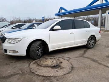 Авто Skoda Superb 2011 № 8410684