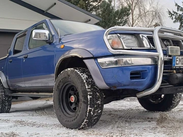 Авто Nissan Navara 1999 № 8411098
