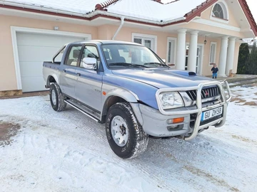 Авто Mitsubishi L 200 2002 № 8411109