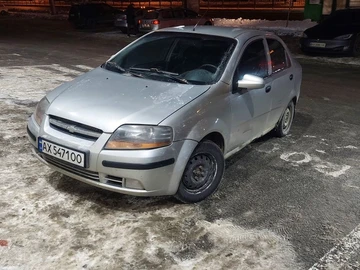 Авто Chevrolet Aveo 2005 № 8411127