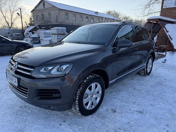 Авто Volkswagen Touareg 2012 № 8411155