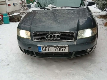 Авто Audi A4 2001 № 8411264