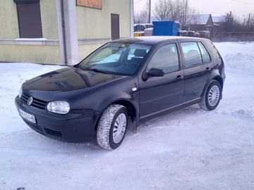 Авто Volkswagen Golf 1999 № 8411266