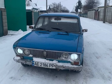 Авто ВАЗ 2103 1983 № 8411323