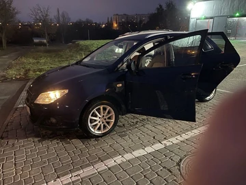 Авто SEAT Ibiza 2011 № 8411379