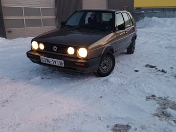 Авто Volkswagen Golf 1987 № 8411390