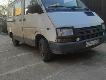 Авто Renault Trafic 1992 № 8411423