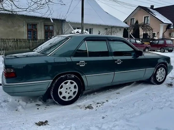 Авто Mercedes 230 1994 № 8411489