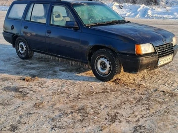 Авто Opel Kadett 1989 № 8411524