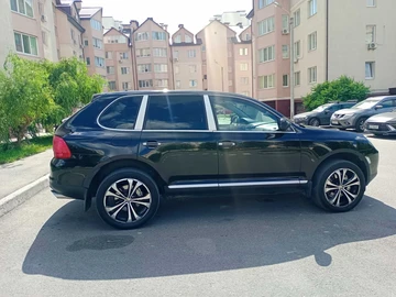 Авто Porsche Cayenne 2003 № 8411719