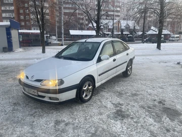 Авто Renault Laguna 1994 № 8411732