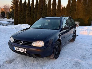 Авто Volkswagen Golf 2000 № 8411748