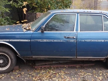 Авто Mercedes W123 1977 № 8411840