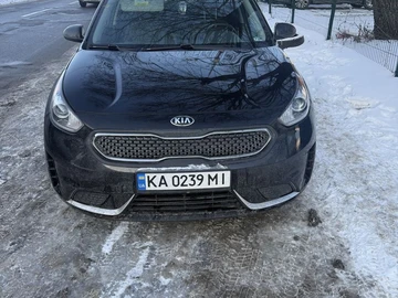Авто KIA Niro 2017 № 8412118