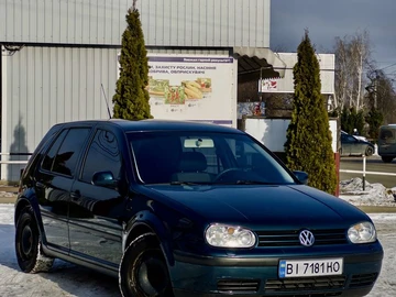 Авто Volkswagen Golf 2001 № 8412239