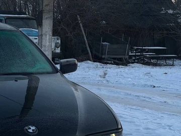 Авто BMW 5 Серия 2000 № 8412367
