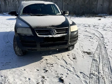Авто Volkswagen Touareg 2004 № 8412564