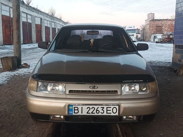 Авто ВАЗ 2110 2000 № 8412622