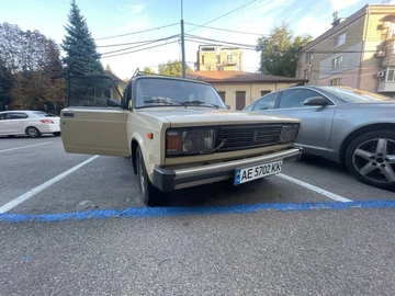 Авто ВАЗ 2105 1987 № 8412713