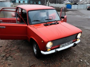 Авто ВАЗ 2101 1978 № 8413407