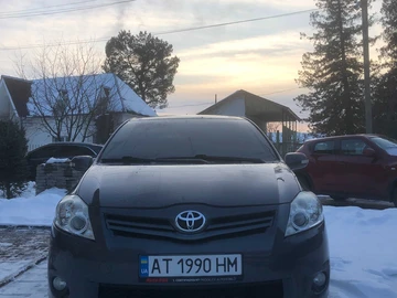 Авто Toyota Auris 2010 № 8413512