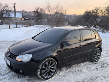 Авто Volkswagen Golf 2005 № 8413513