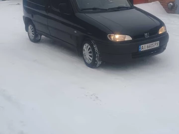 Авто Peugeot Partner 2002 № 8413579
