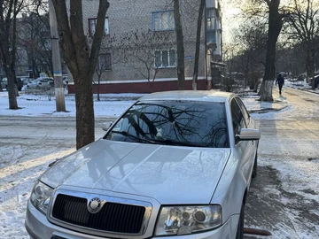 Авто Skoda Superb 2004 № 8413743