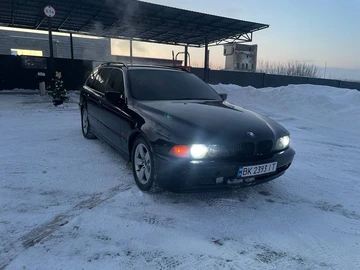 Авто BMW 5 Серия 2001 № 8413935