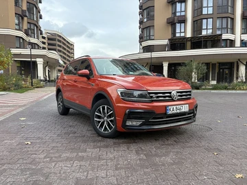 Авто Volkswagen Tiguan 2018 № 8414352