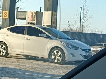 Авто Hyundai Elantra 2012 № 8414360